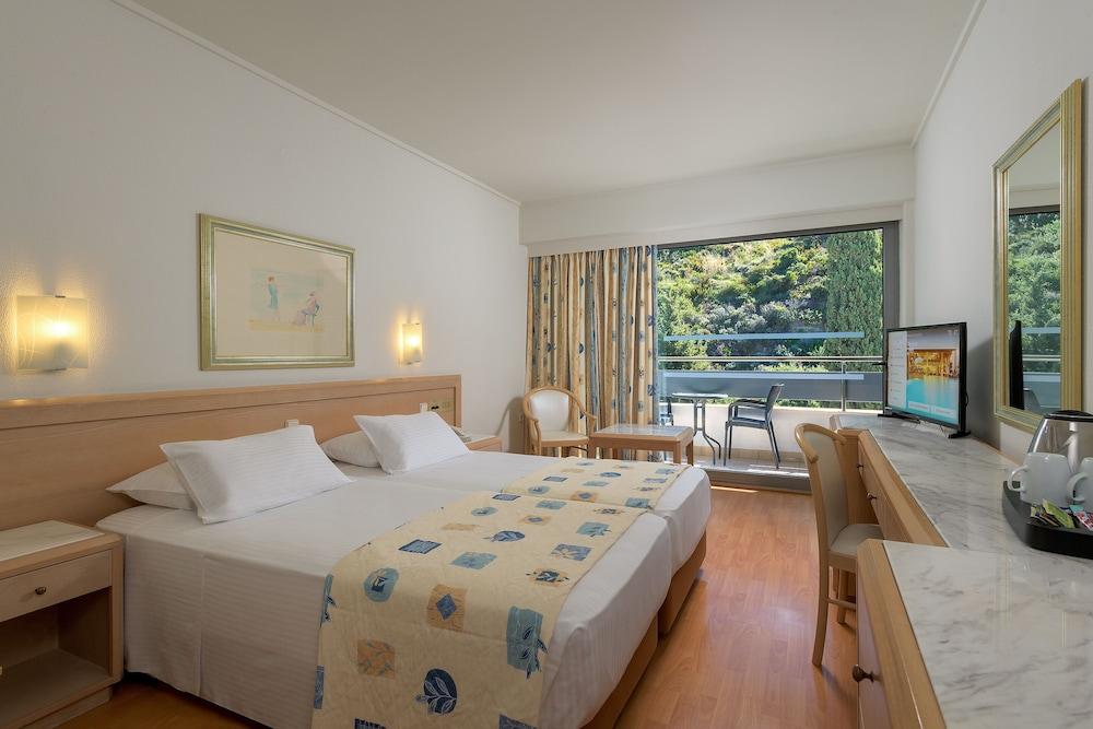 Oceanis Beach Hotel Ixia  Ngoại thất bức ảnh